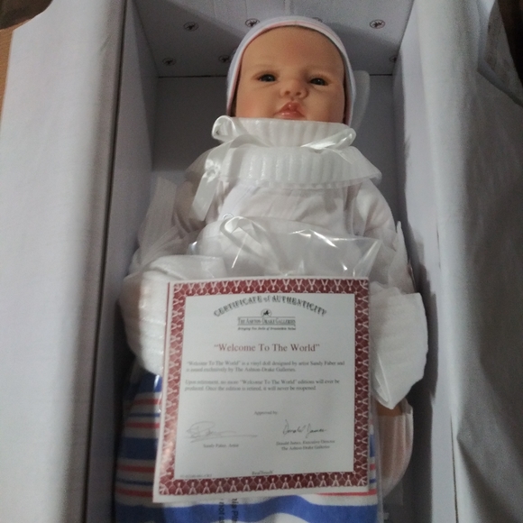 Ashton Drake Doll - Picture 3 of 7